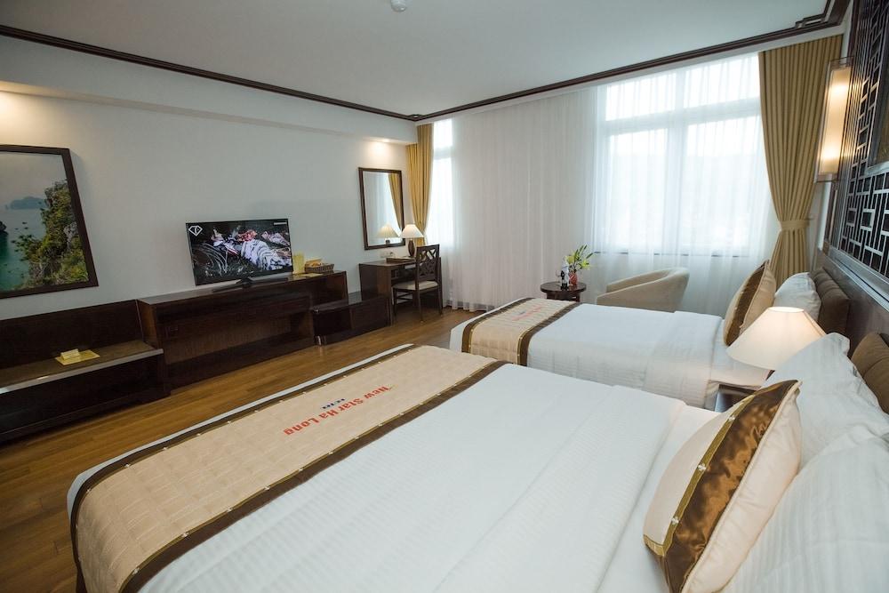 New Star Ha Long Hotel Exterior photo